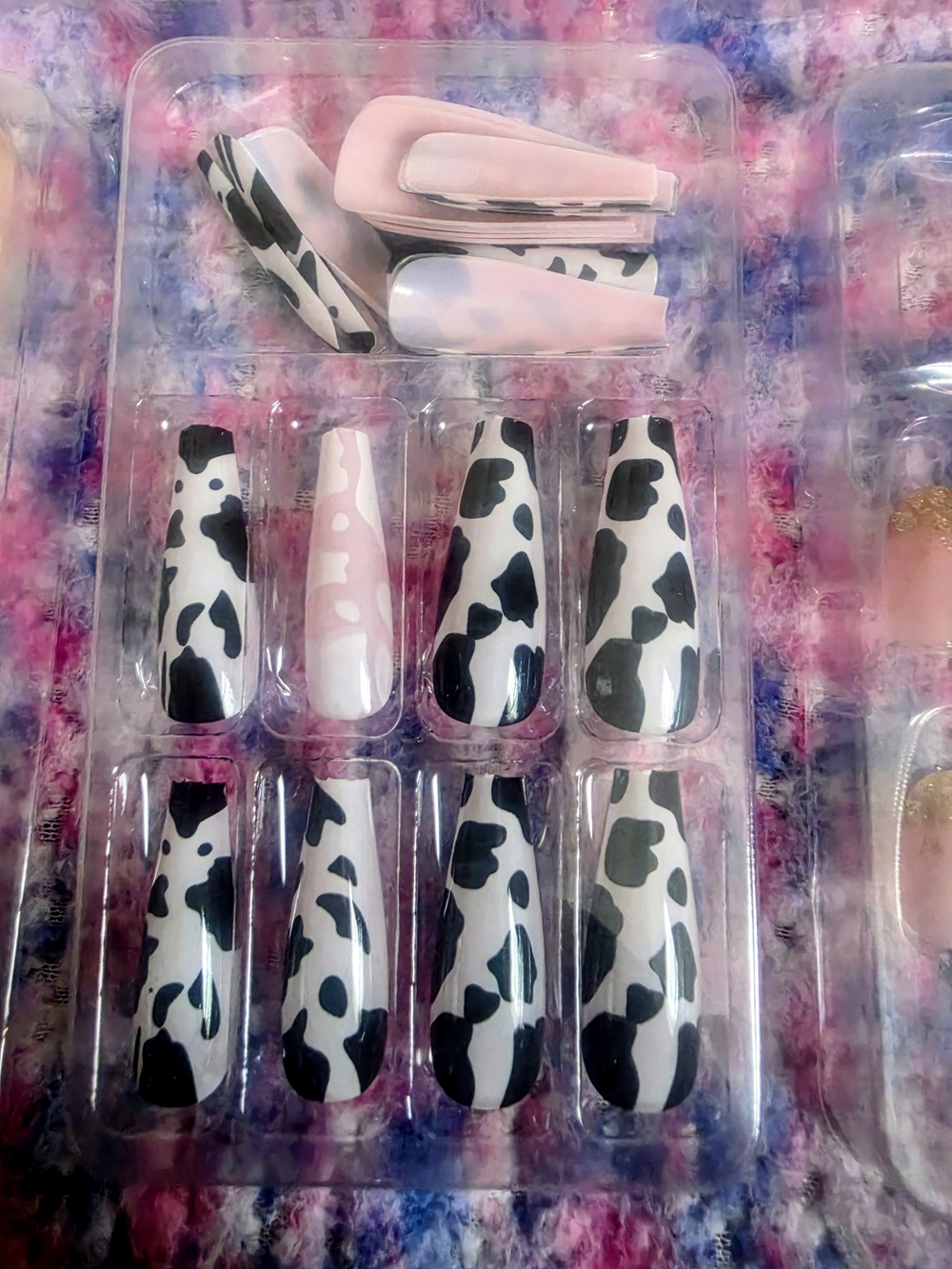 Assorted Press-On Nail Set - Neutral, Pink, Black & Gold Designs - Picture 6 of 8